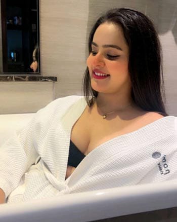 Tanvi Shah - Hyderabad / Attapur Escort Model